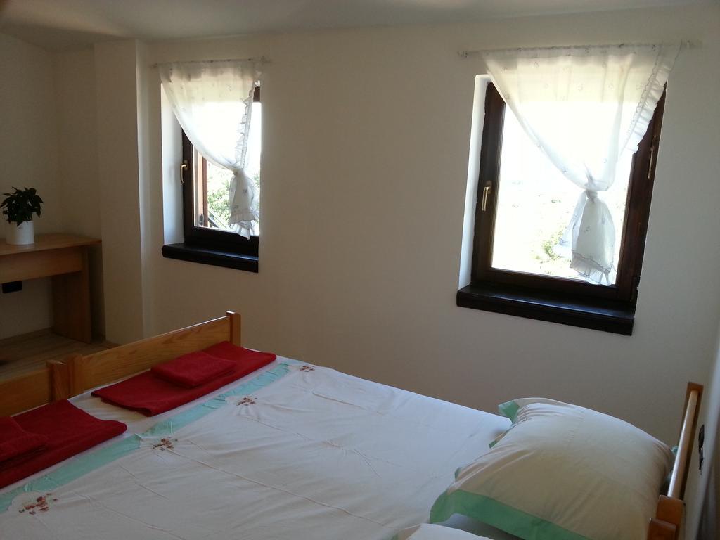 Apartment Rojnic Galižana Esterno foto